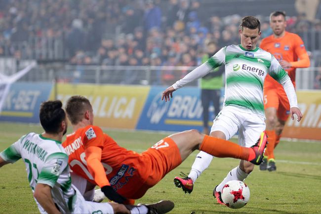 务屡次被调 务屡次被调