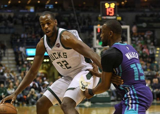 球队严格贯 球队严格贯